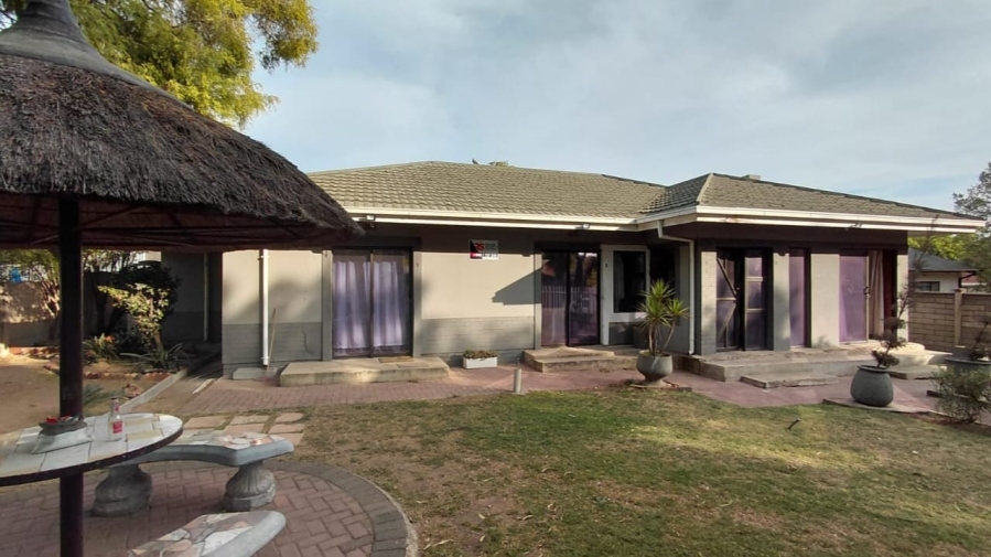 13 Bedroom Property for Sale in Sasolburg Ext 3 Free State